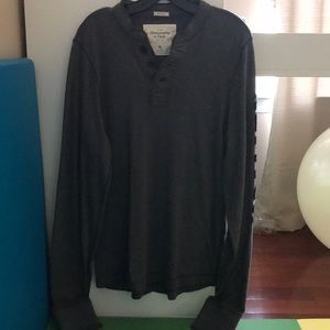 New Abercrombie &Fitch long sleeve sweatshirt